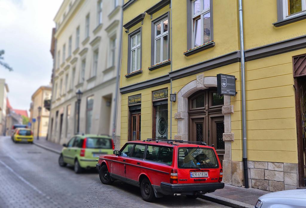 Pokoje Goscinne Victoria Cracóvia Exterior foto
